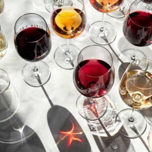 Vino & Vibes : Free-Flow Wines & Capanes